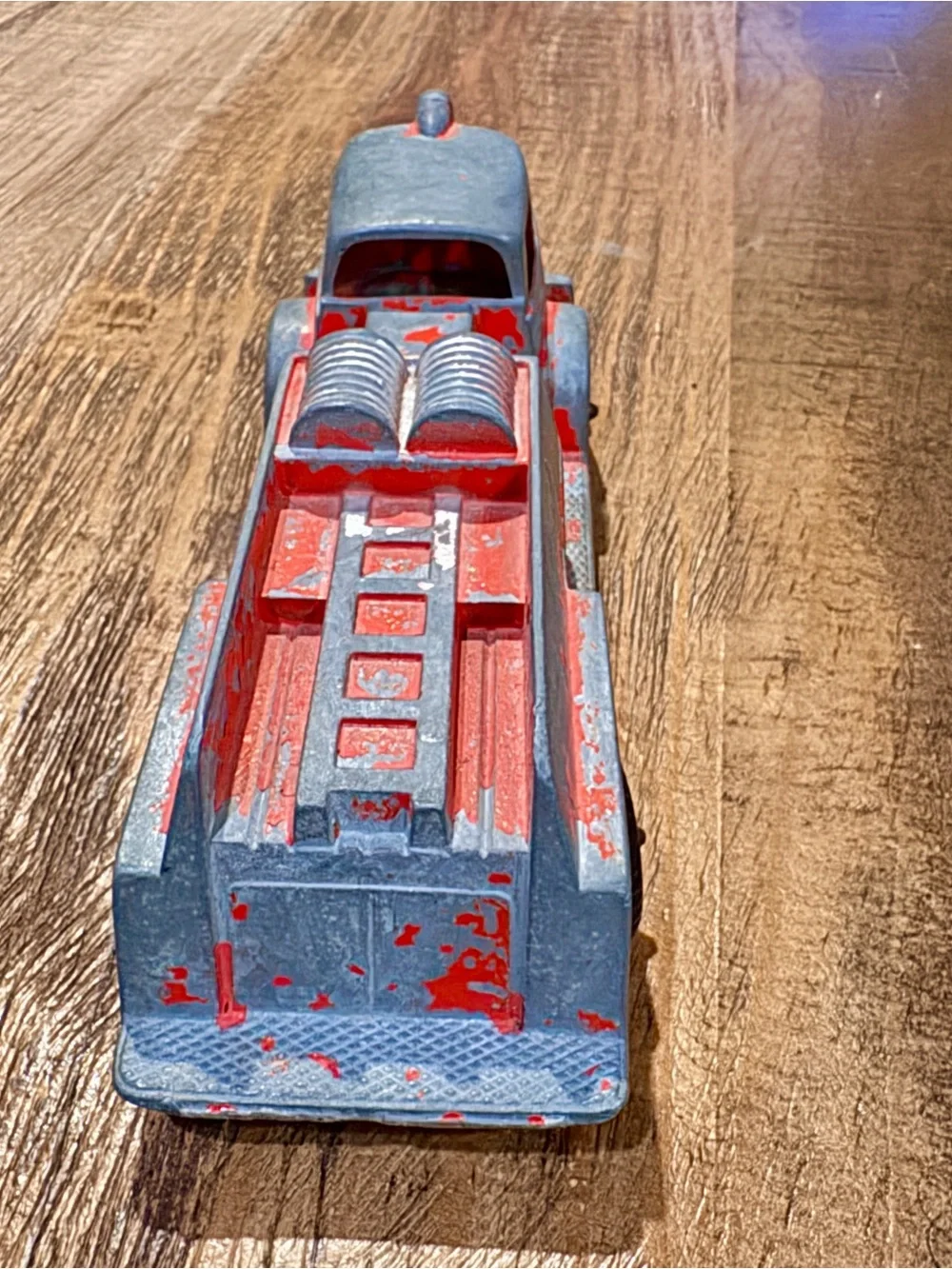 2 Vintage-1950 Hubley fire truck and Hubley wrecker die cast
